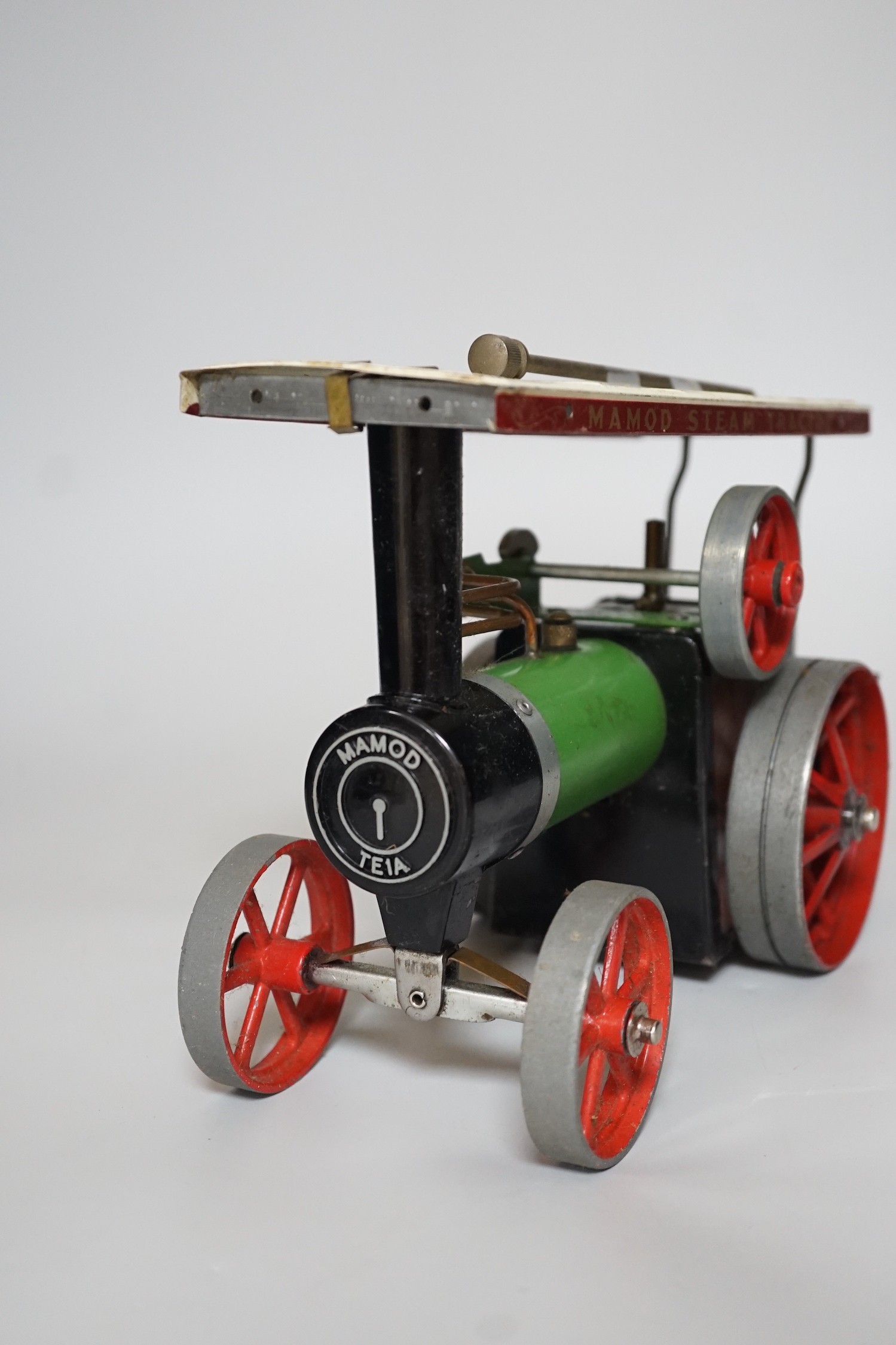 A boxed Mamod traction engine, front 18cms high